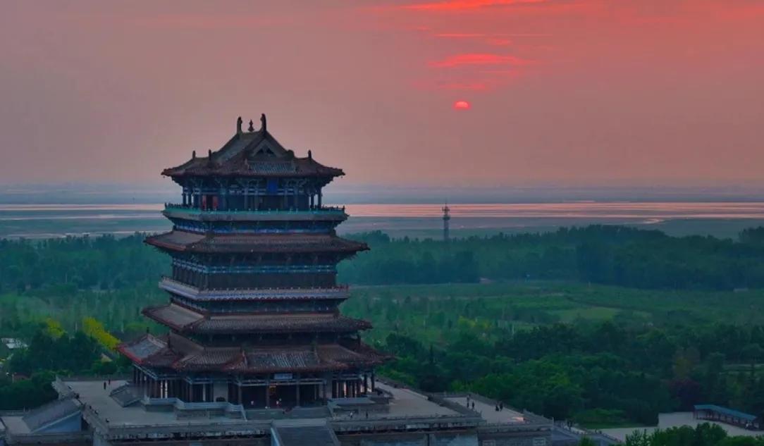 #秋日旅行日记#明天就要登鹳雀楼了，我不由得想起了小时候所学的唐朝诗人王之涣写的