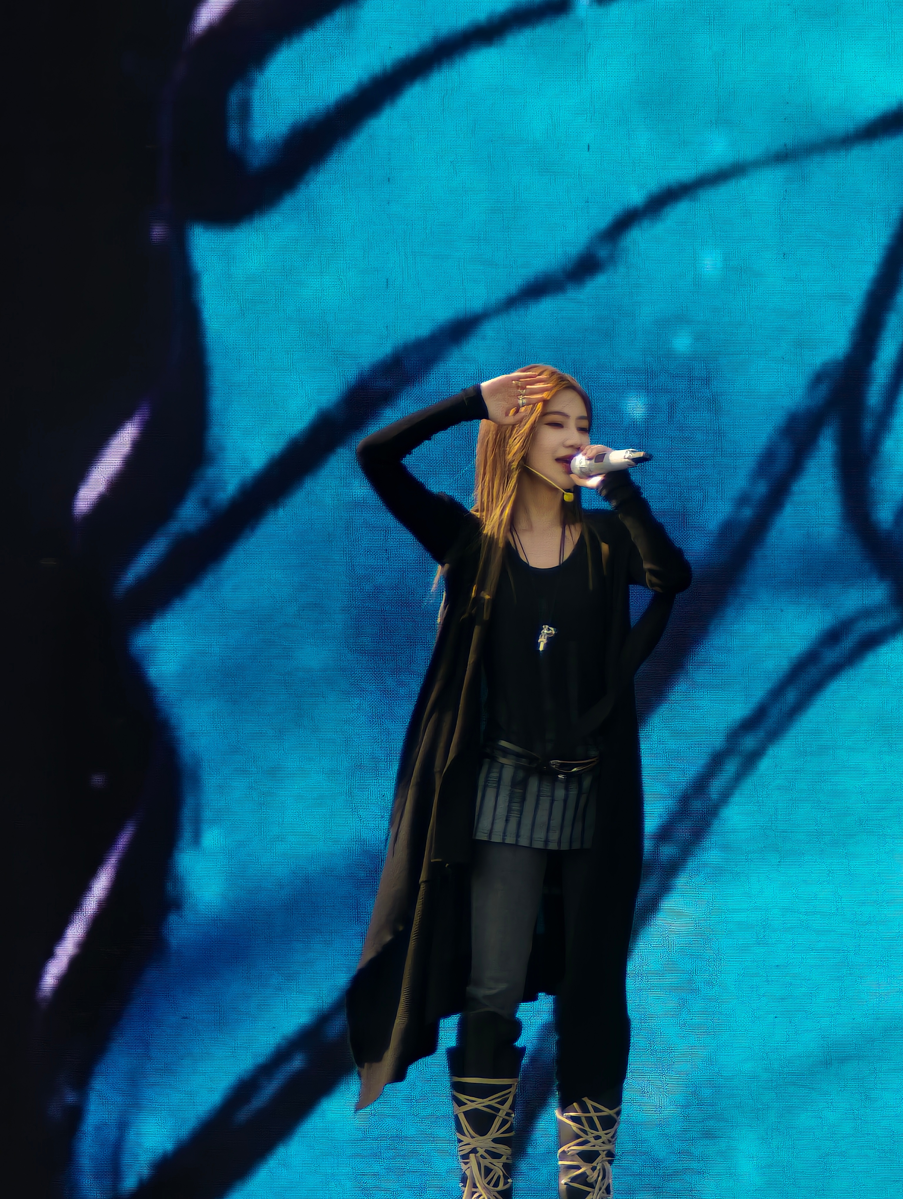 袁一琦  张子墨的兵来了 分享一下今天拍到的一琦 无水印版拿图吱声即可 合集 