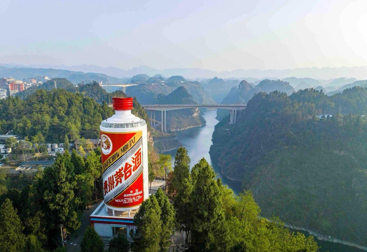 如果拿迎驾贡酒的业绩跟茅台来对比，那么市场欠茅台一个涨停……
迎驾贡酒一季度的成