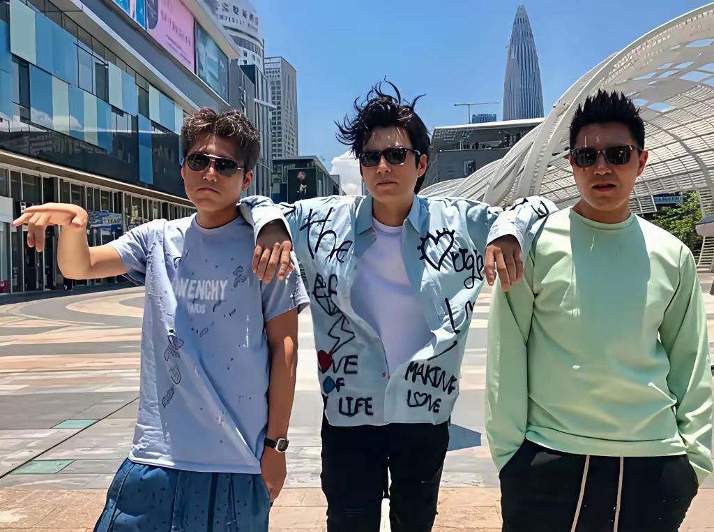 这三位戴墨镜的男神，你能看出来他们都是谁吗？