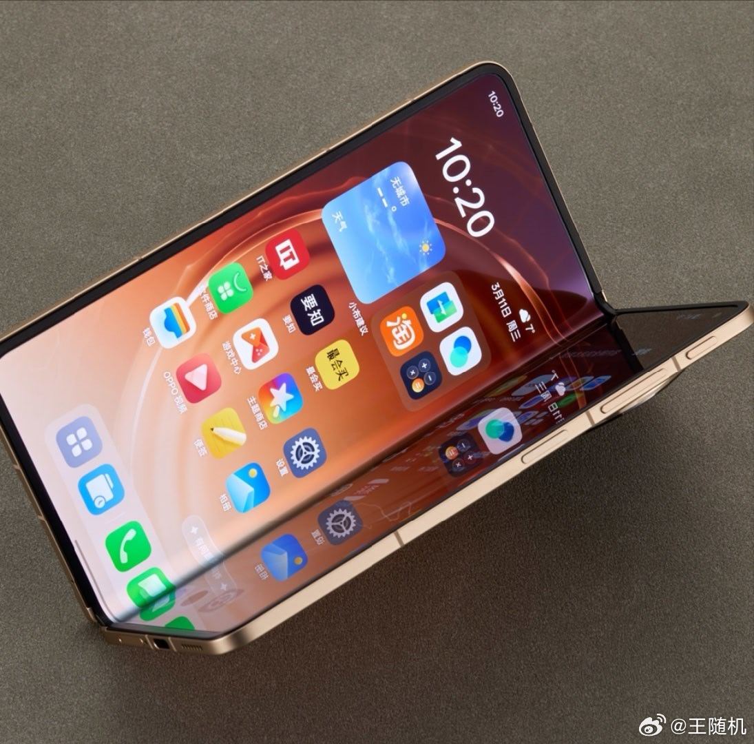 有消息称苹果 iPhone Fold 和竞品阔折叠将采用“无痕铰链”方案，技术类