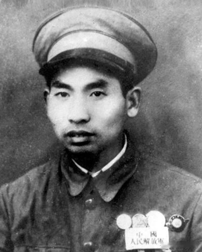 三朝战火铸忠魂！一级战斗英雄毛杏表，开国观礼后血洒长津湖
 
毛杏表（1916—