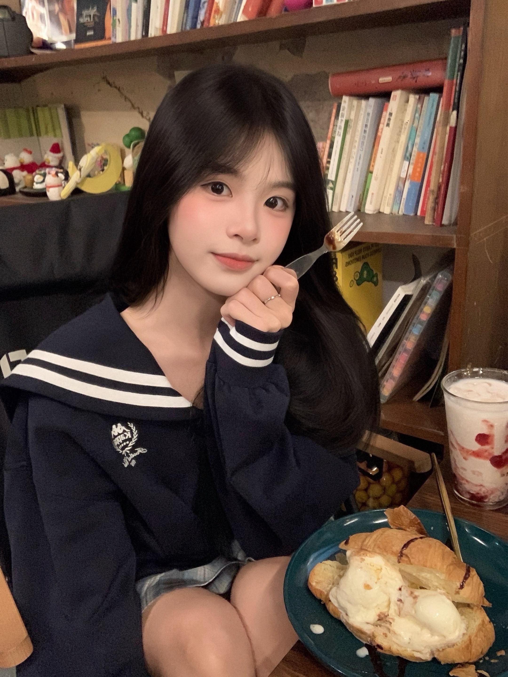 ⁺˳✡︎⊹🥐⸝⸝⸝ ꙳🍮⁺