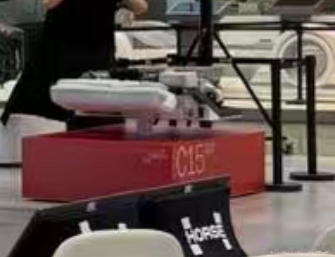 能装在后桥的C15 