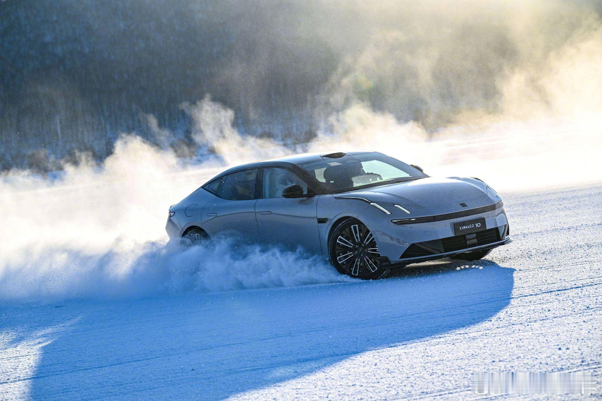 零下40度千里春运你的车行吗面对春运及冬季出行挑战，领克10 EM-P通过极限测