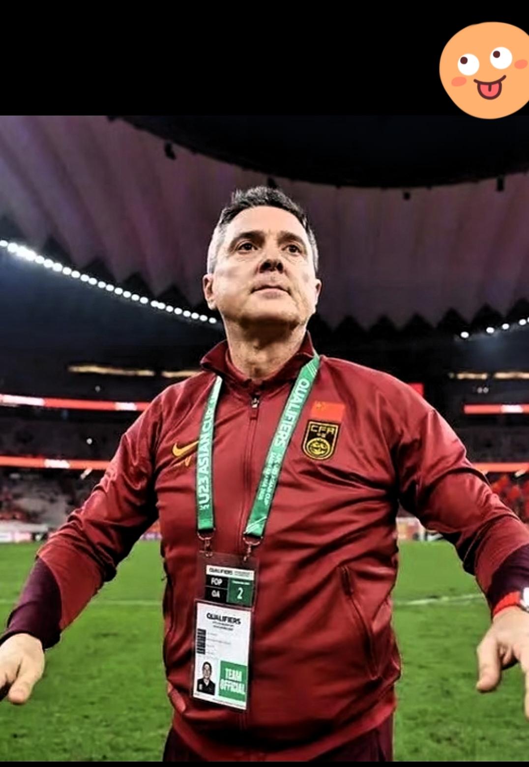 安东尼奥这老外，
算是把咱这块土地上的“人情世故”玩明白了。

打越南，2:0稳