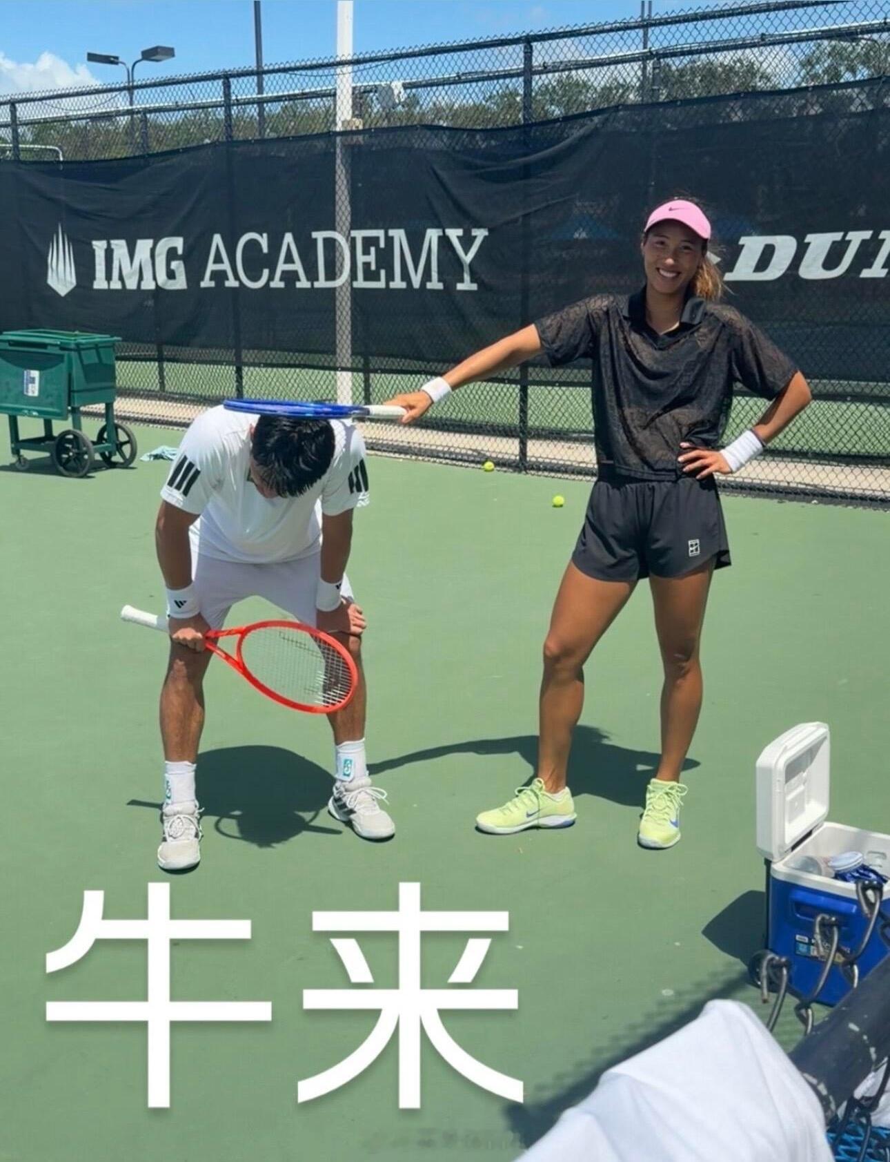 随着小布出局，郑钦文和吴易昺成为本届美网中国军团男女单打独苗，牛来组合果然不一般