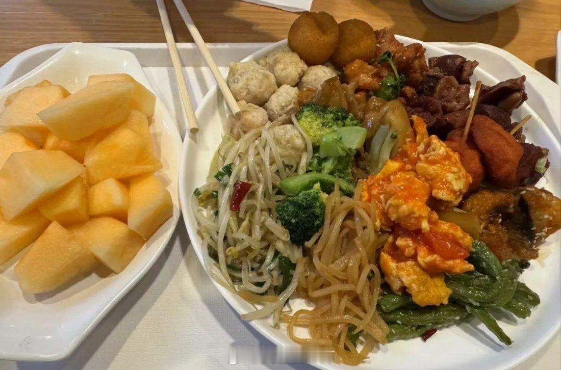 【提高题】为啥不吃主食还是会胖？用水果替代主食可以吗？[爱你][心] 全民营养提