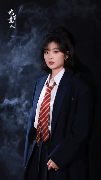 陈晓孙千大生意人 合体剧宣，孙千单看的时候明明又飒又有气场，结果跟陈晓同框对视直