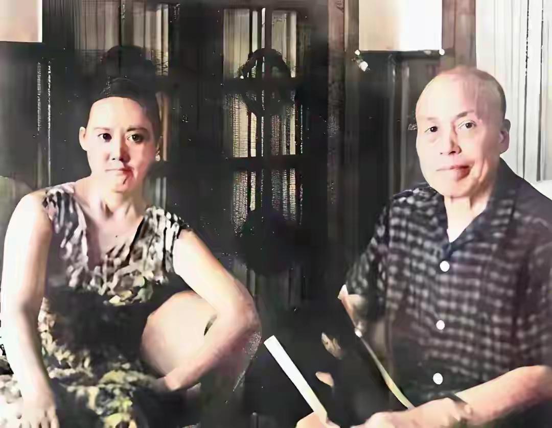 李宗仁
郭德洁
夫妻照
