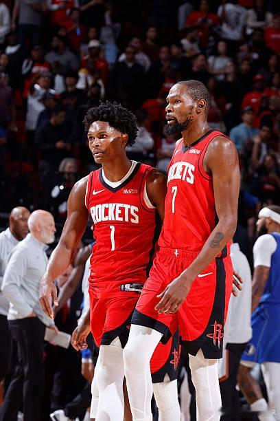 火箭战胜独行侠杜兰特赛场图集📸独行侠vs火箭休斯顿火箭新赛季篮不住 ​​​