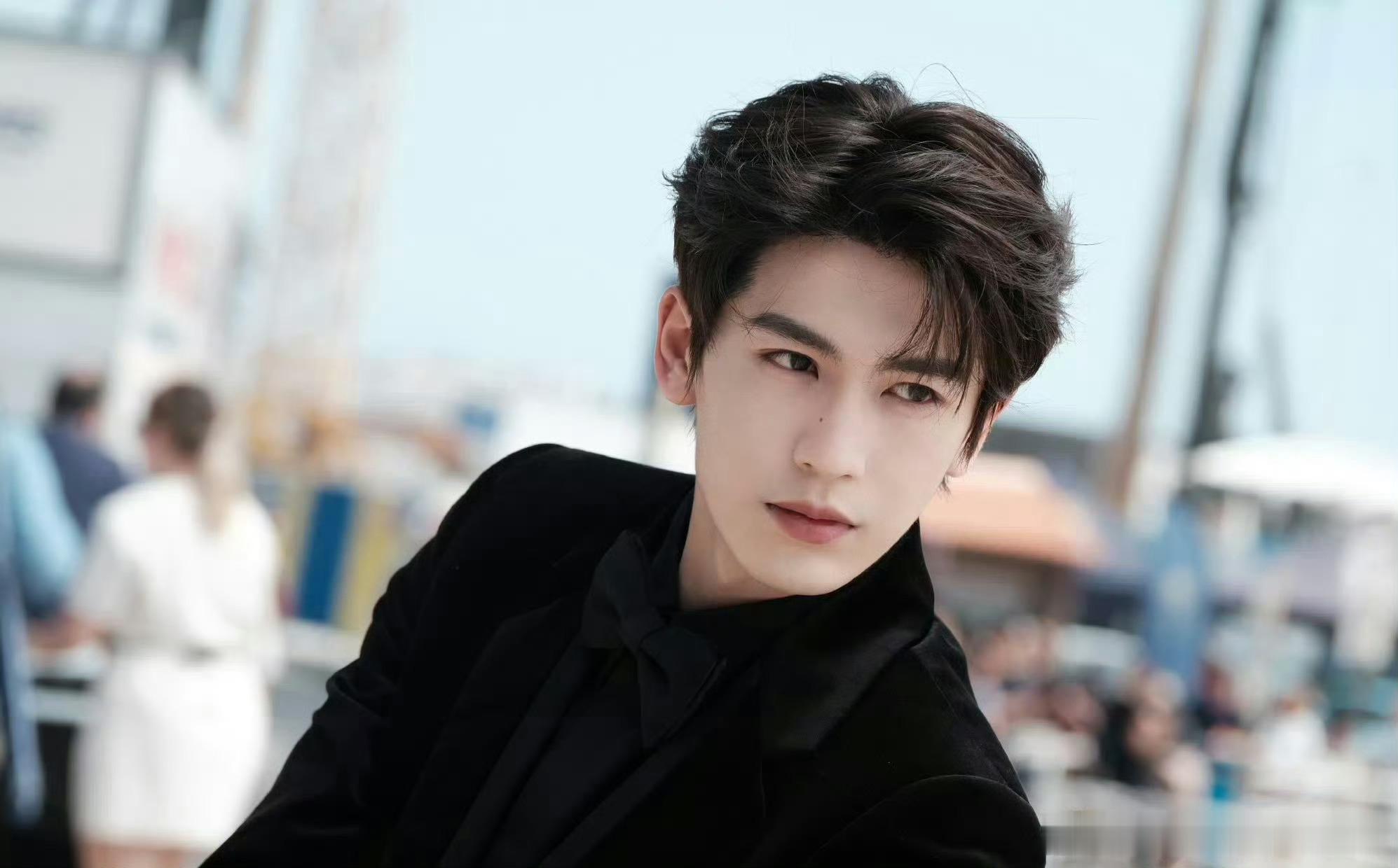 张凌赫登顶名人商业价值top1🔥 ​​​