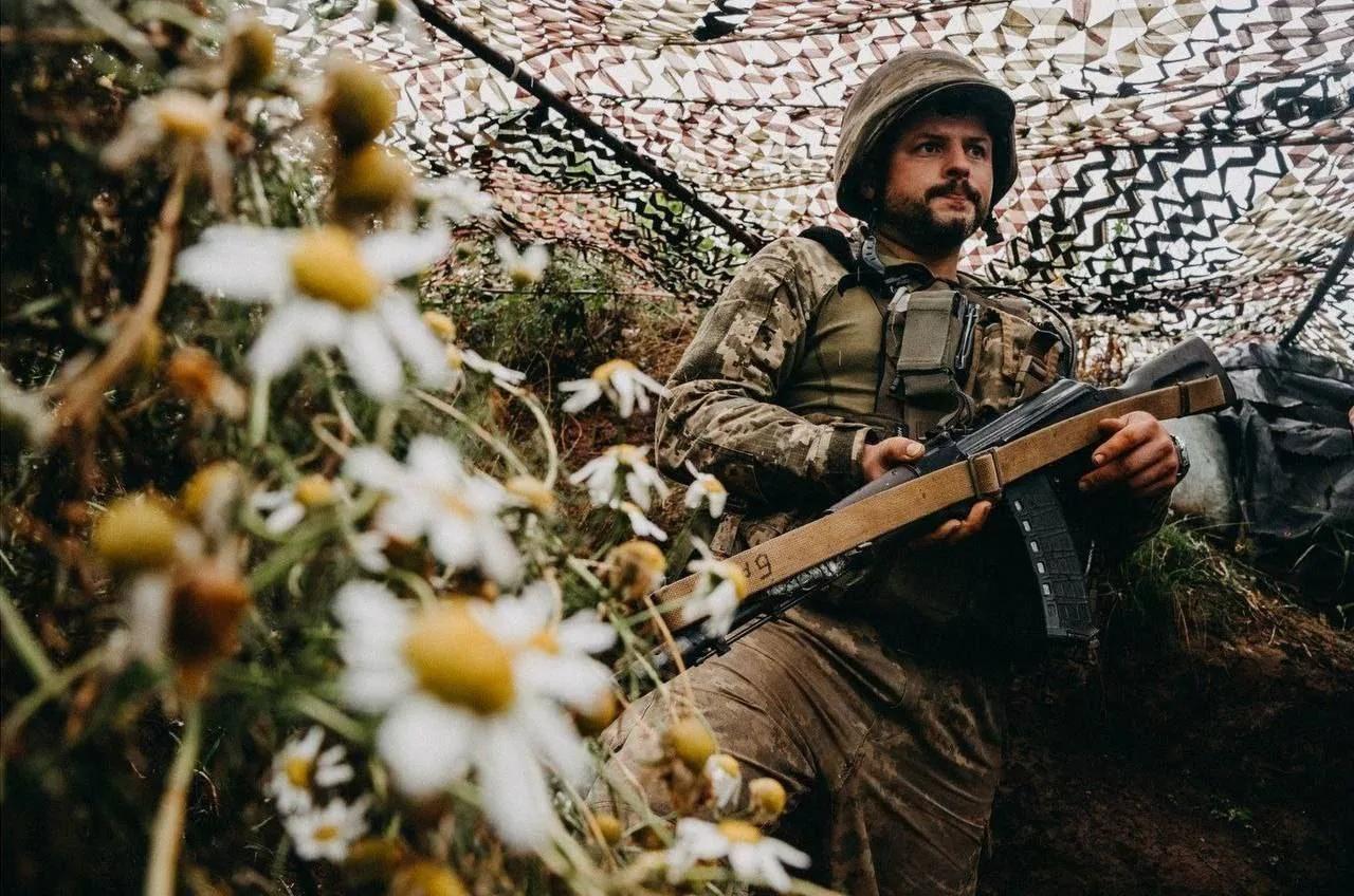 新闻周刊：北约从来没有遇到过像俄罗斯这样强大的对手 北约从来没有遇到过像俄罗斯这