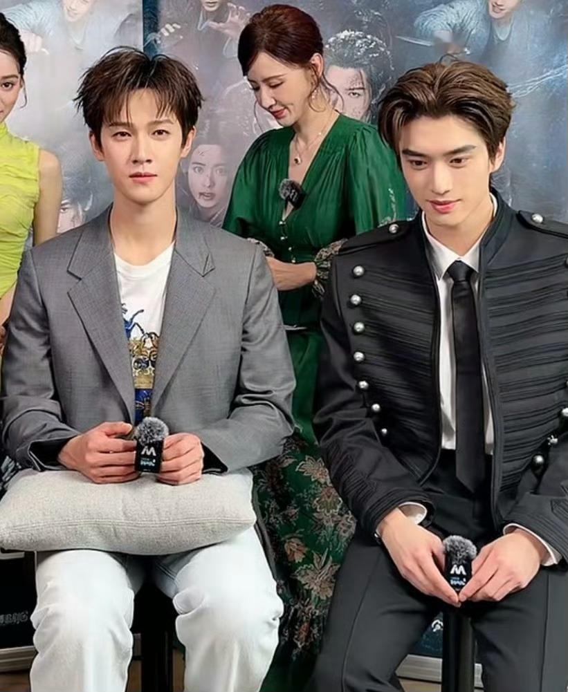 李昀锐张康乐同框了！冰湖重生冰湖重生 楚乔传