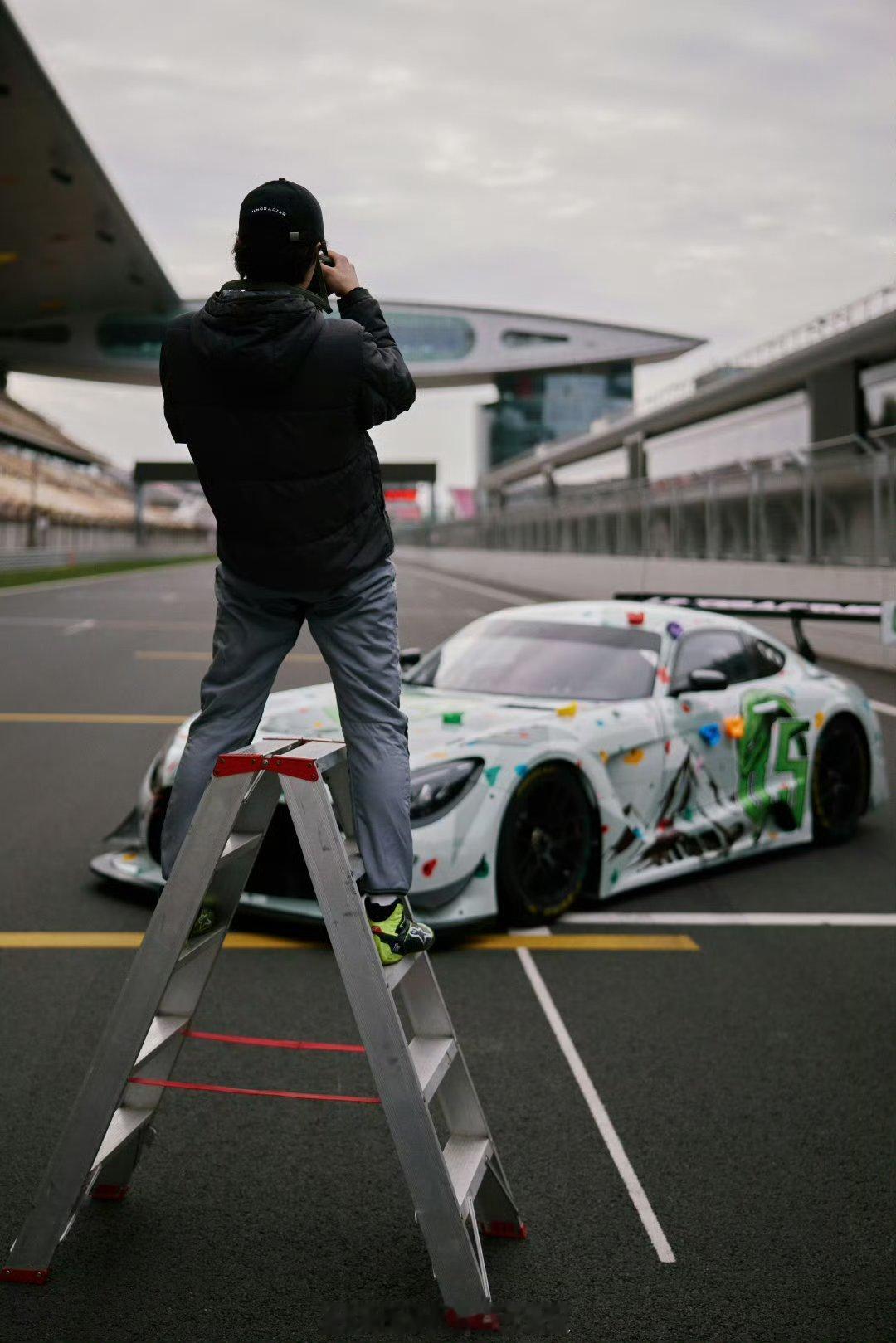 85号赛车手王一博归来好好好，就这个回归爽！真让人期待 