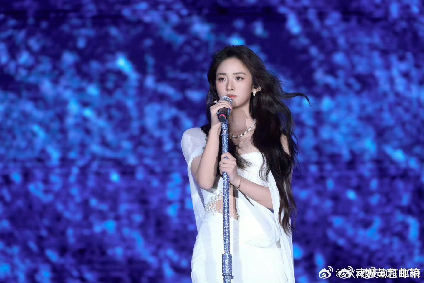 沈月 希腊神女值得全场尖叫。 