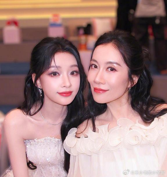 1.白鹿的《莫离》目前播出一般，这部剧不是拍得不好，而是❤️志怪题材的受众观众减