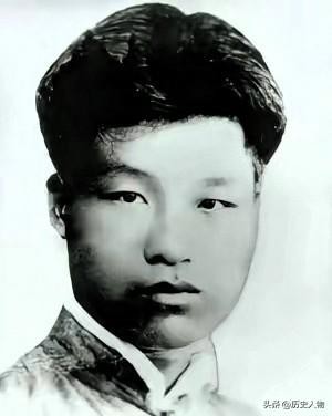 吴烨（1913年3月13日—1941年3月10日），原名吴炳金，谱名吴炳文，曾化