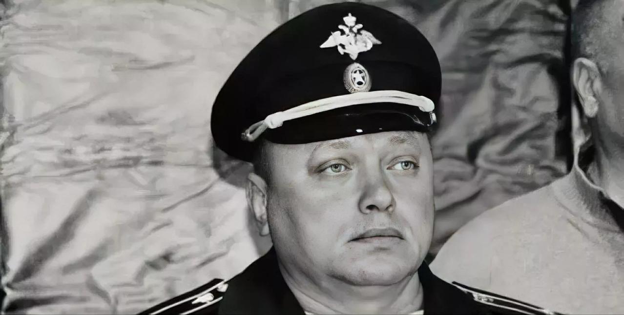 参加特别军事行动的俄军中校自杀！

近日，在乌参战的俄军中校德米特里·利西茨基在