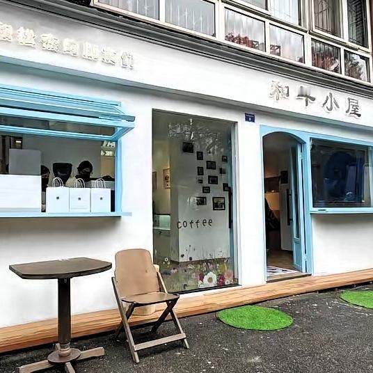 成都在马库斯的“和平小屋”事件中真的是一手好牌打的稀烂，本可以成为成都一张新的名