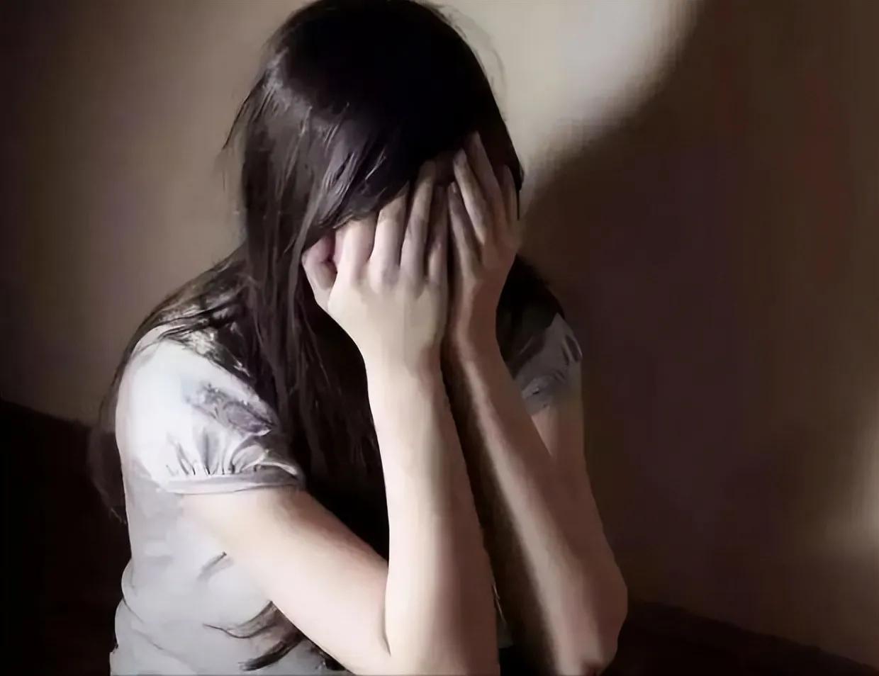 “这也有脸索赔50万”！浙江绍兴，女子到医院就诊时，声称被42岁的男医生猥亵，表