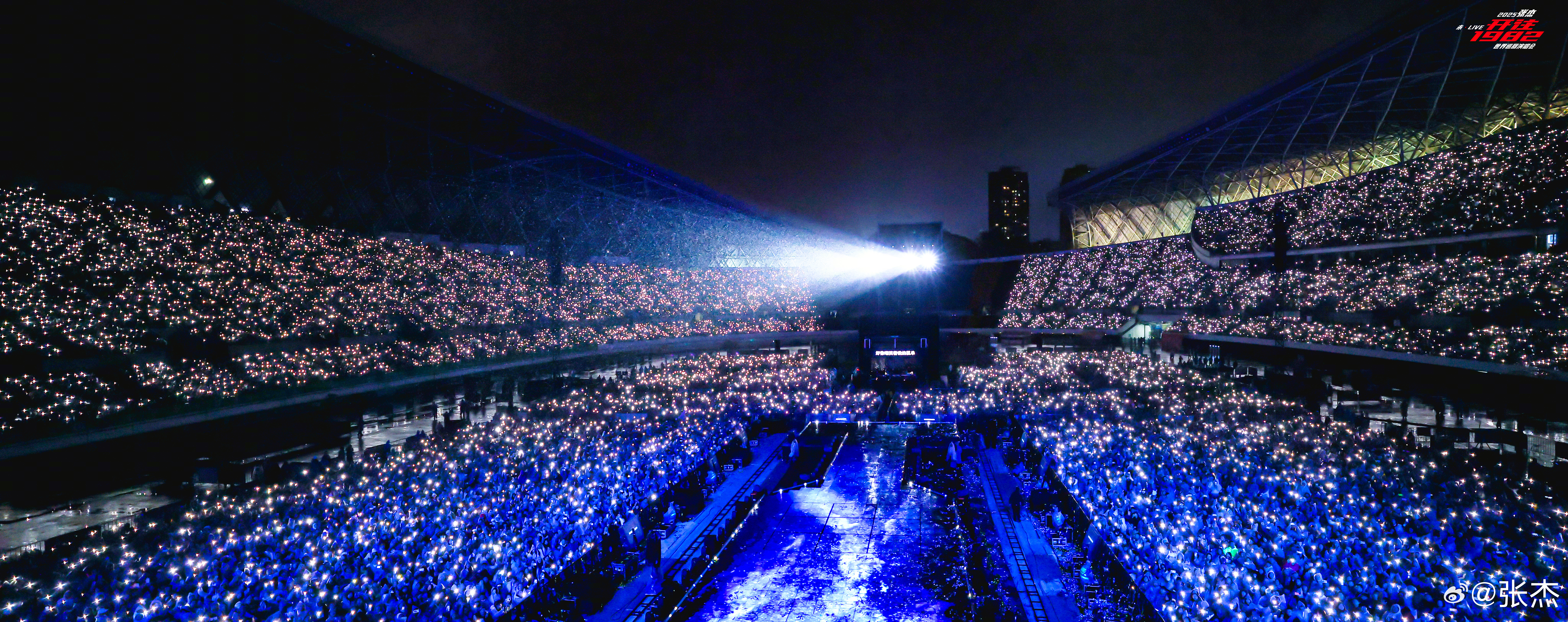 这个视角也太酷了星星点点 ​​​