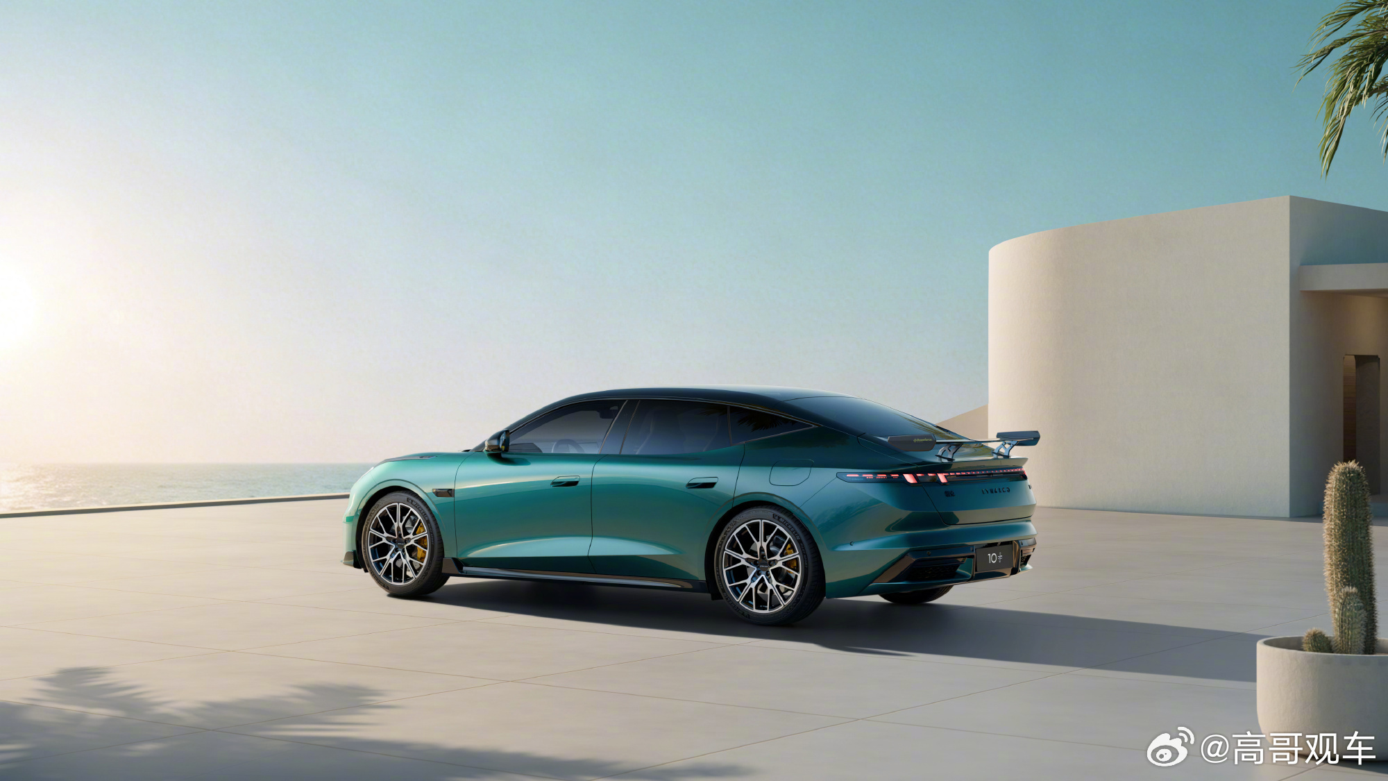 千匹马力的领克10+来了大v聊车 领克首款“+”命名的纯电车型10+，以个性设计