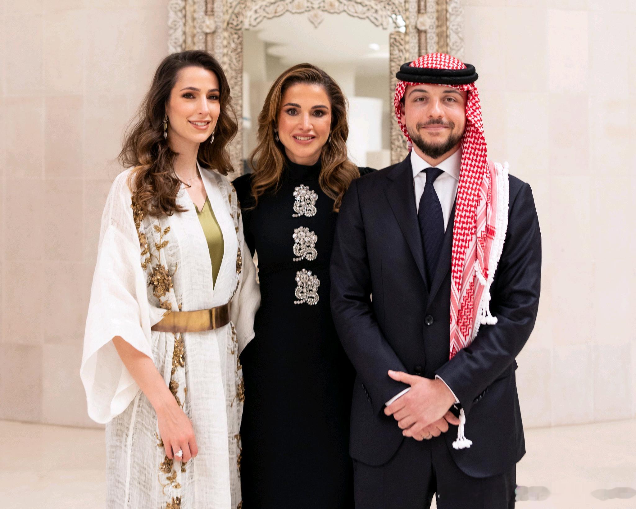 约旦 ❗外网扒出了王储妃拉吉瓦的奶奶是叙利亚人，叫Umaima Al-Orabi