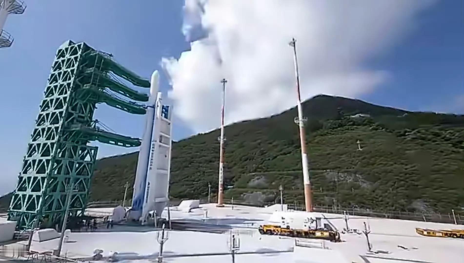 韩国宇宙航空厅宣布，将到2035年建成由数百颗卫星组成的韩国型低轨卫星通信，计划