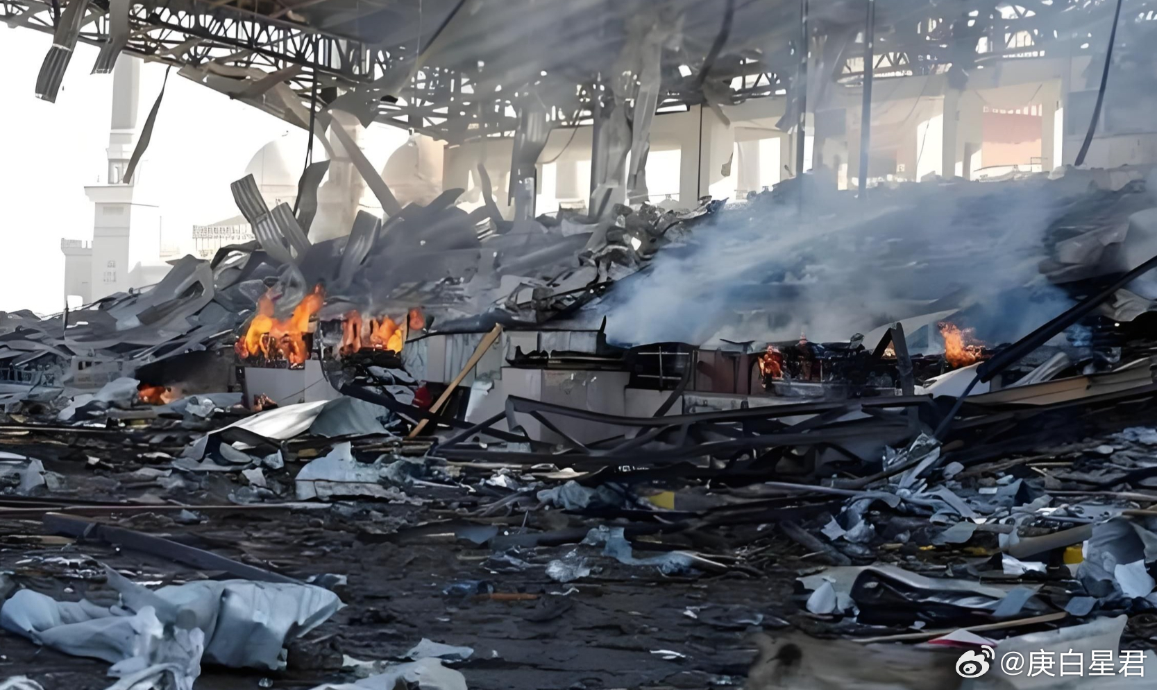 痛快！伊朗发动最大规模导弹袭击，俄罗斯拒卖日本石油！昨天的场面，说出来都让人觉得