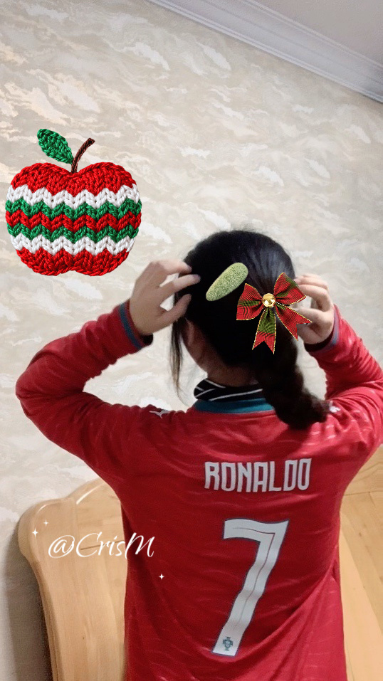 小葡萄配色还挺🎄🌞 