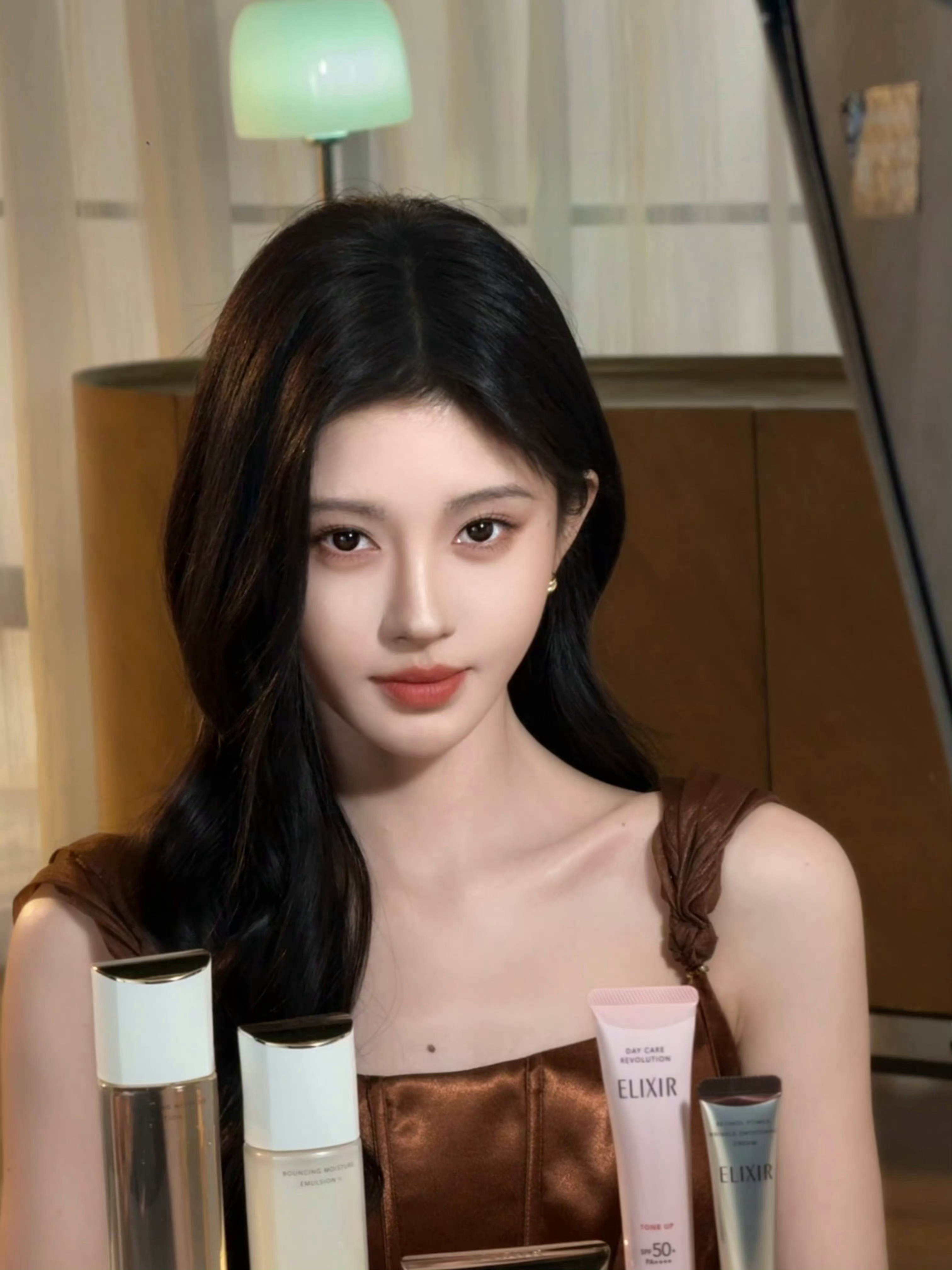 攻击性好强鞠婧祎杂志 jjy鞠婧祎蒂玮娜预热 ​​​