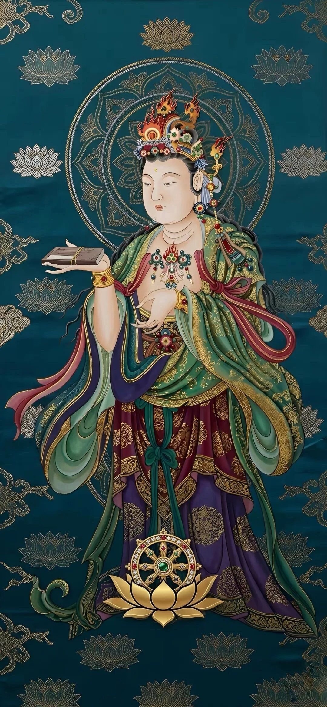 早点休息，明天早上开盘先补场内，场外下午再说。感觉明天开盘要是暴击是个机会，操底