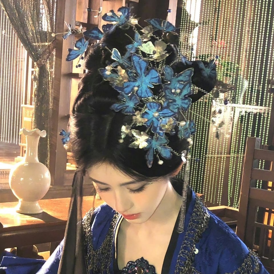 看得出头很重了，这咋那么大 