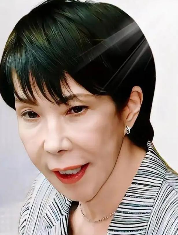 西方急得像热锅上的蚂蚁，但不是怕中国，是怕高市早苗！很多人以为西方“怂了”，是怕