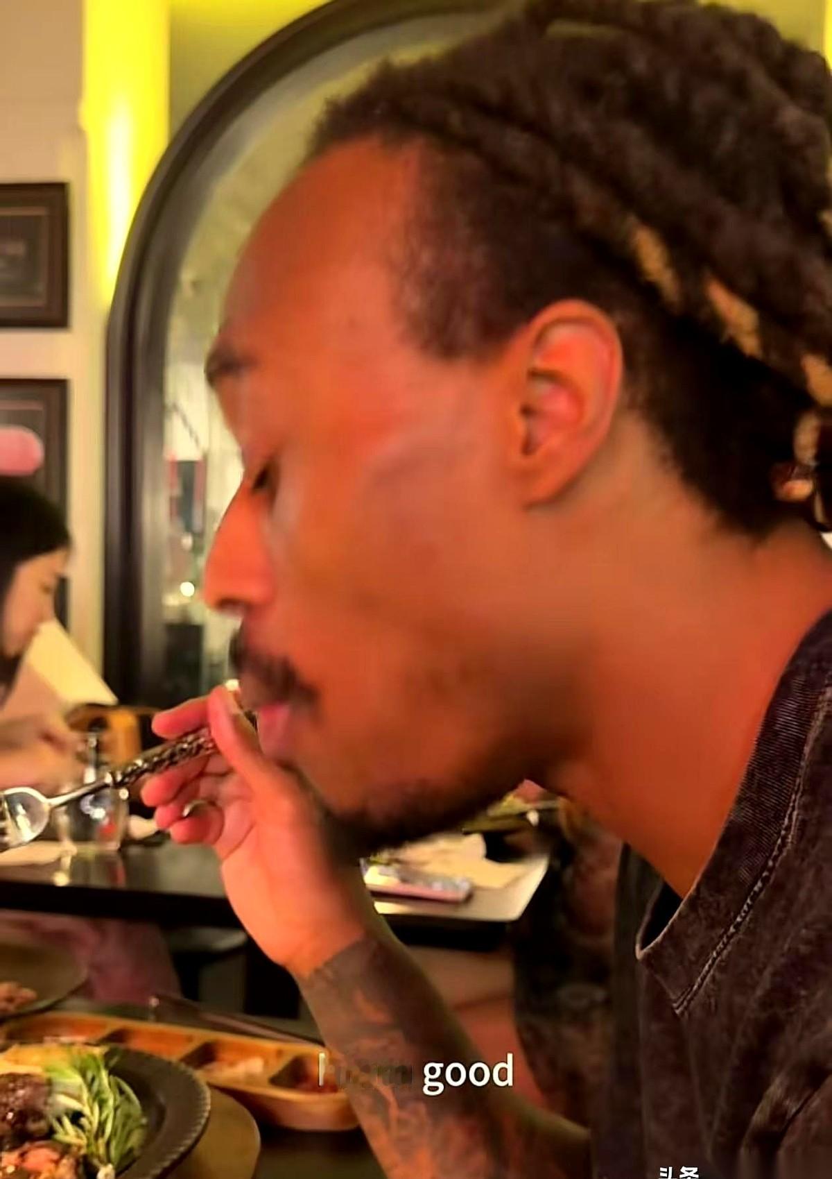 广东男篮的外援麦考尔，在季后赛开打前的节骨眼上，突然“消失”了。
对阵福建的客场