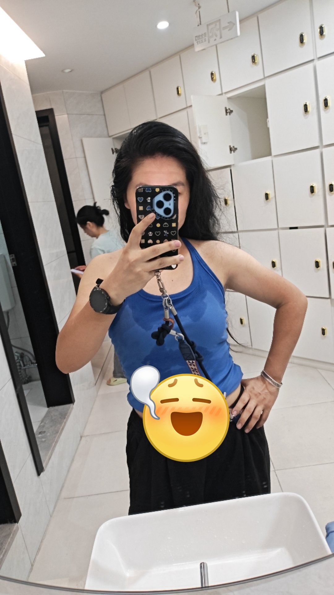 今晚是流瑜伽，差点没把自己累喜……楠楠的运动日记
