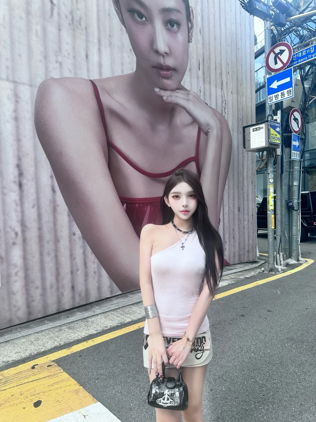 打卡jenine海报墙～