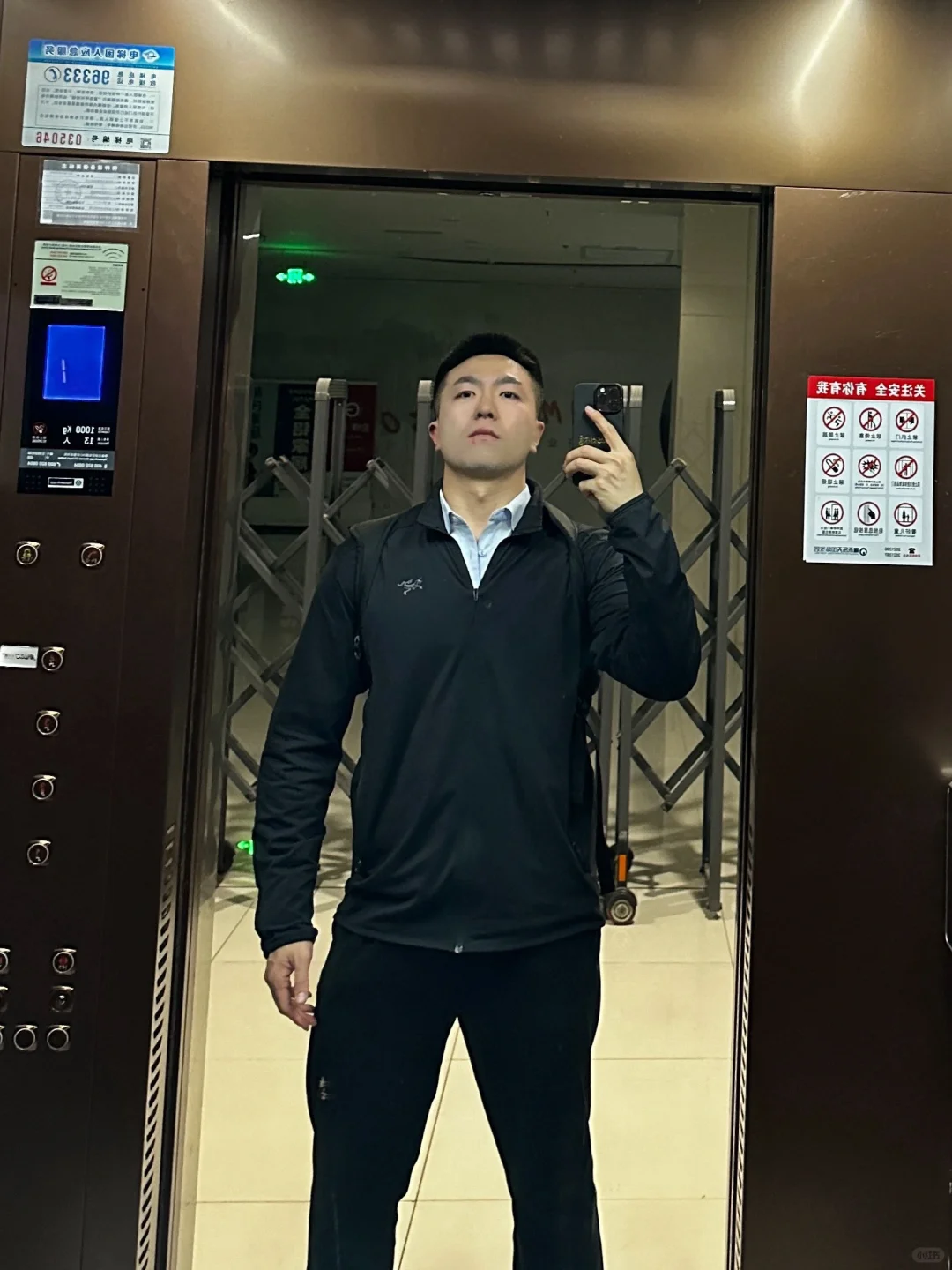 正脸正人君子，侧脸让人生子？