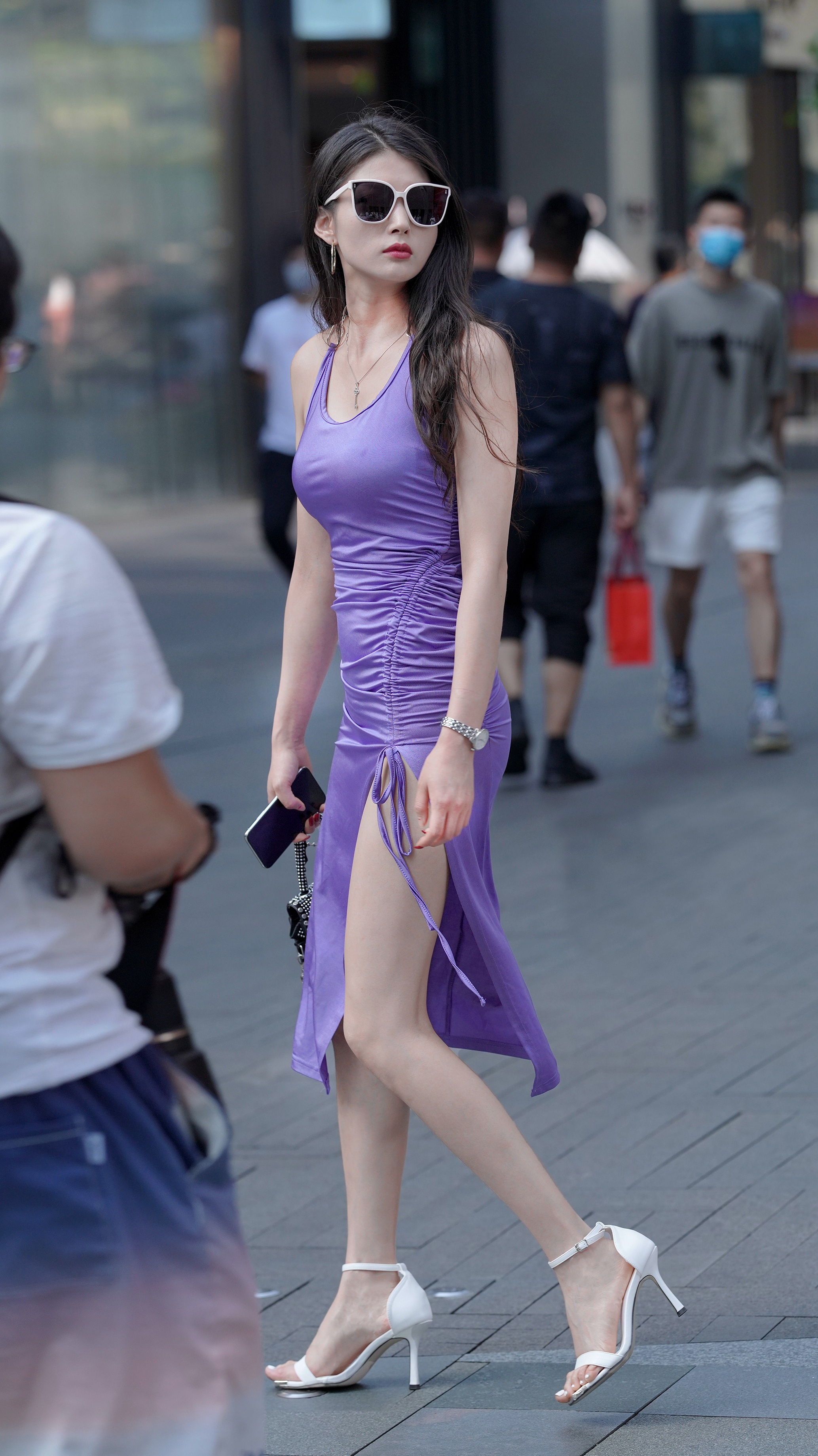 街拍[超话] 紫裙 （拒绝水印） ​​​