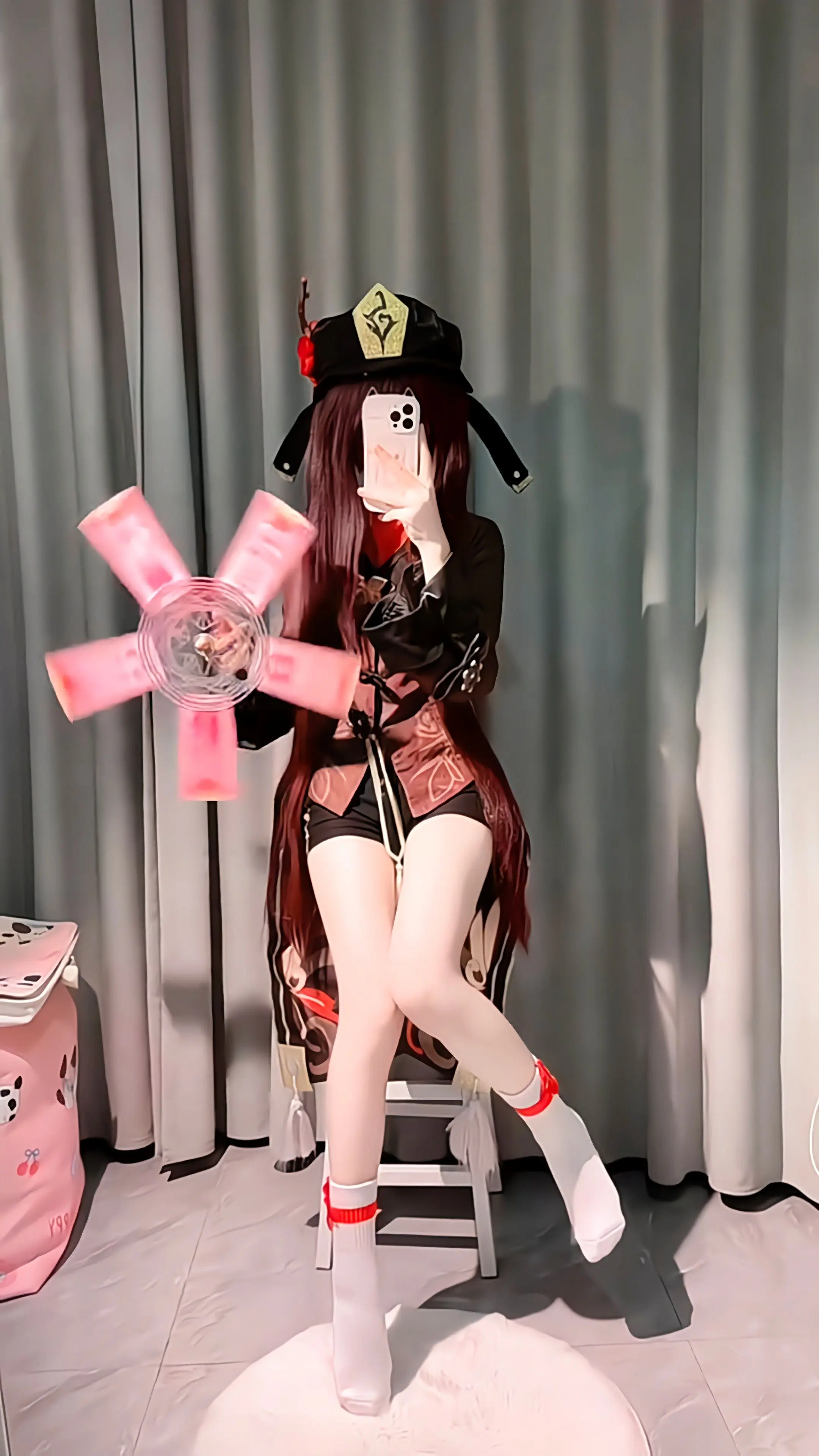 三选一哦。胡桃cos