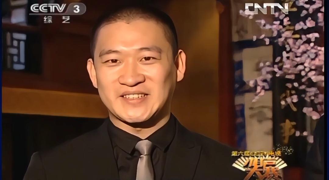 师胜杰、李伯祥的点评，足见对曹云金的看重。

2012年第六届CCTV电视相声大