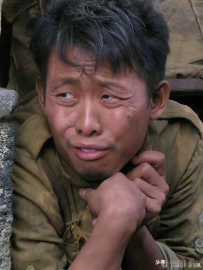 张译暂时息影这一招实在是高。​他不息影可能也没戏拍了。​因为他有一个问题很难改了