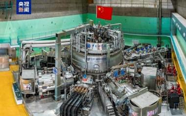 “人造太阳”一旦点亮，美军航母仅剩24小时生存期，无限能源改写战争规则
 
别再