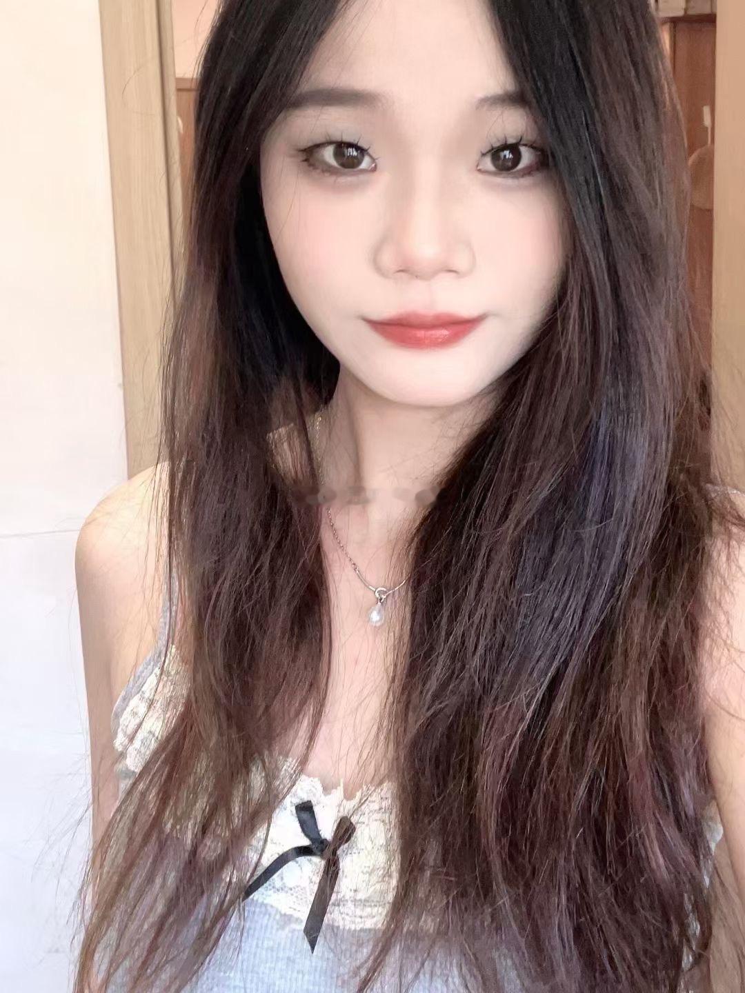 性别：女籍贯：青海目前所在地：西宁年龄：24身高：159体重：44kg工作：单位