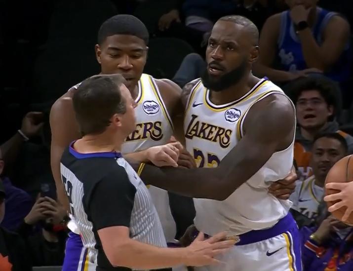 狄龙·布鲁克斯与詹姆斯的恩怨，堪称NBA近年来最具话题性的对位之一，从公开表示詹