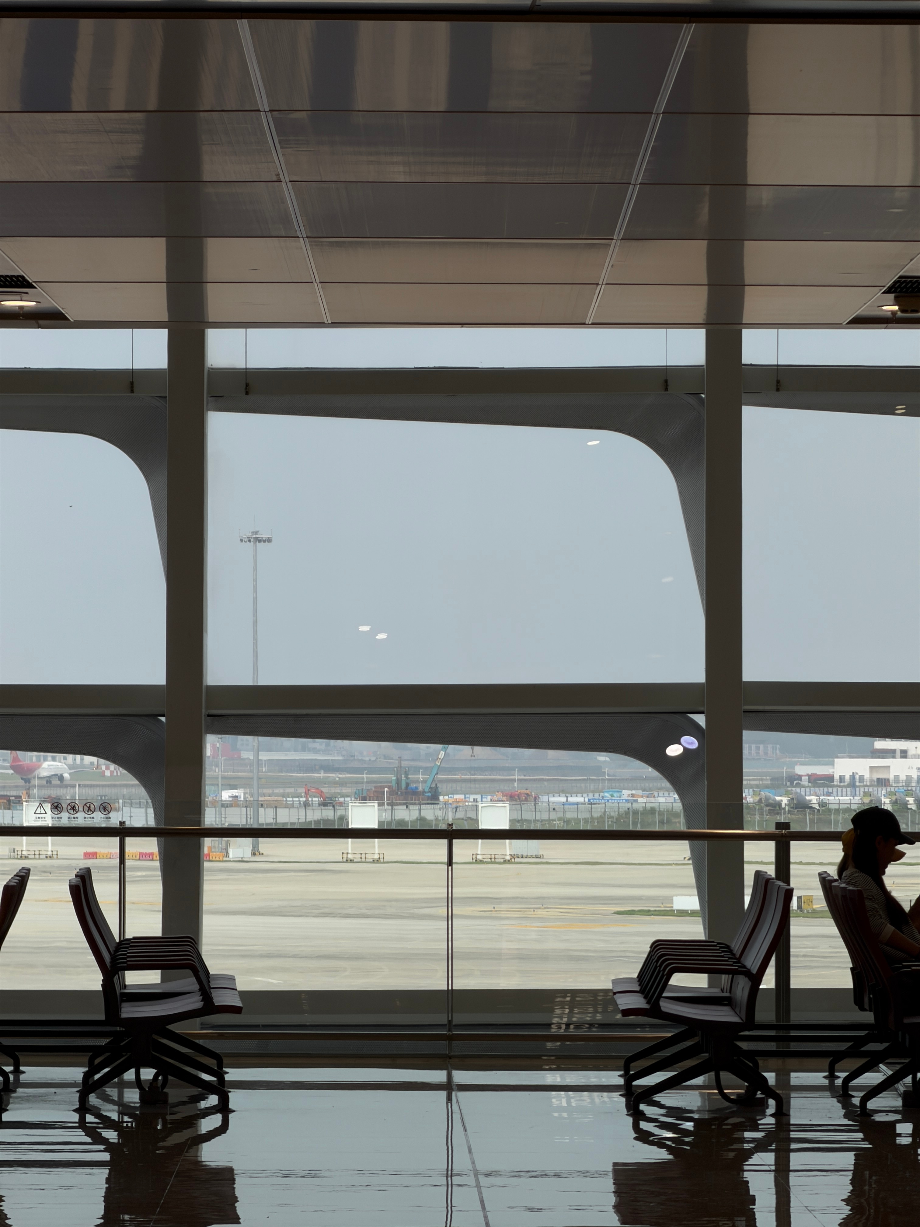 大泽老铁每日福利 点赞评论抽10个老铁平分10元红包，当日23点开奖，不过滤，配