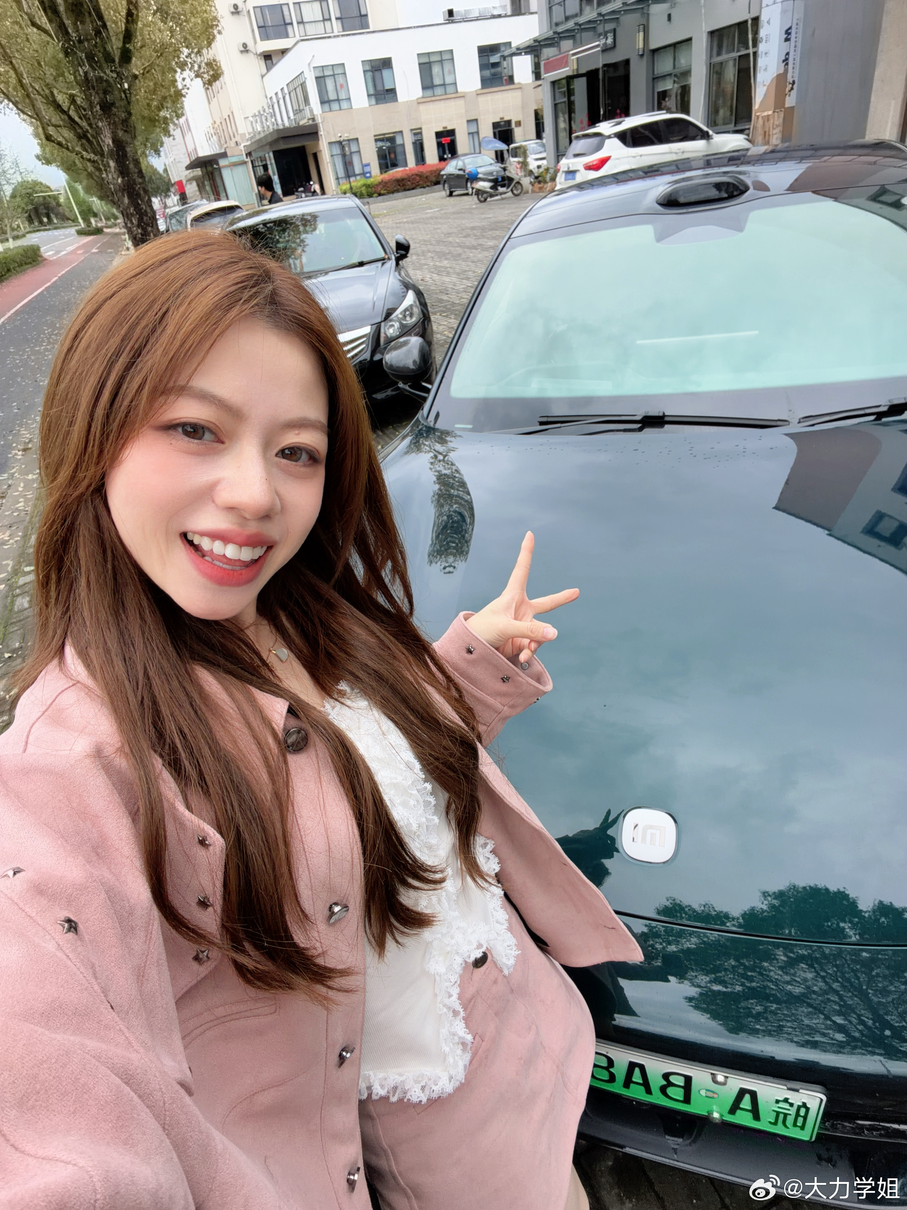 什么时候我能拥有一辆新一代SU7Max版？也不是很贵，30个吧要不抽个粉丝送我一