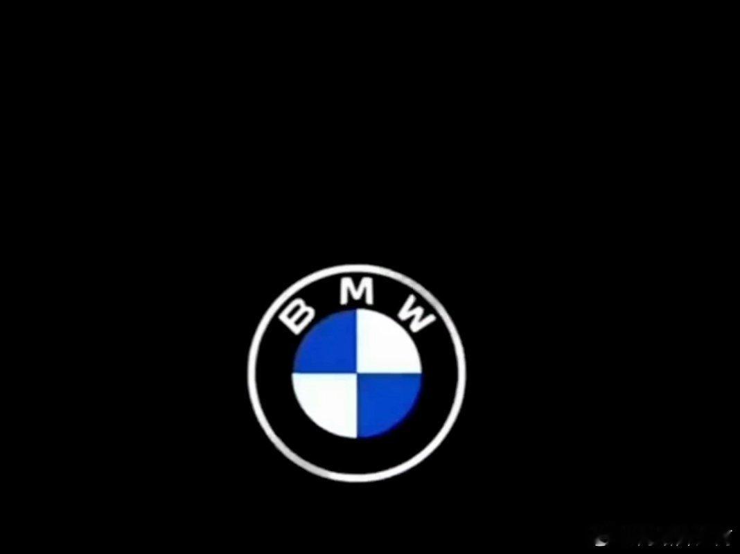BMW进入新世代，确实进入新时代，曾经中国人以拥有一台BMW为自豪和尊贵……如今