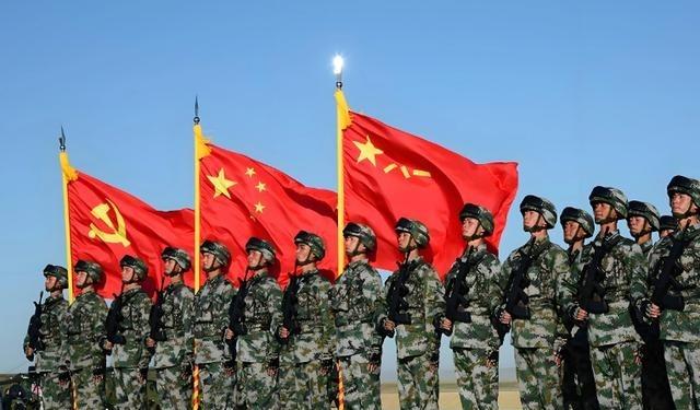 中国国防部向全世界宣布：中国人民解放军全时待战，随时能战，战之必胜。坚决粉碎“台